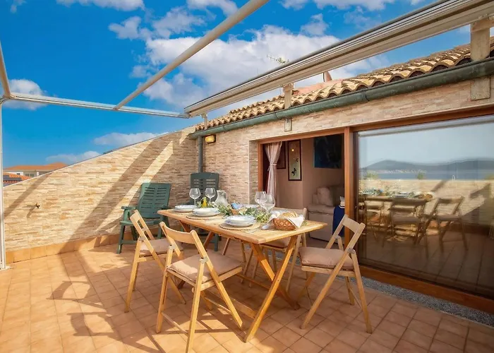 Grand Sunset Penthouse With 2 Terraces And Garage Apartment